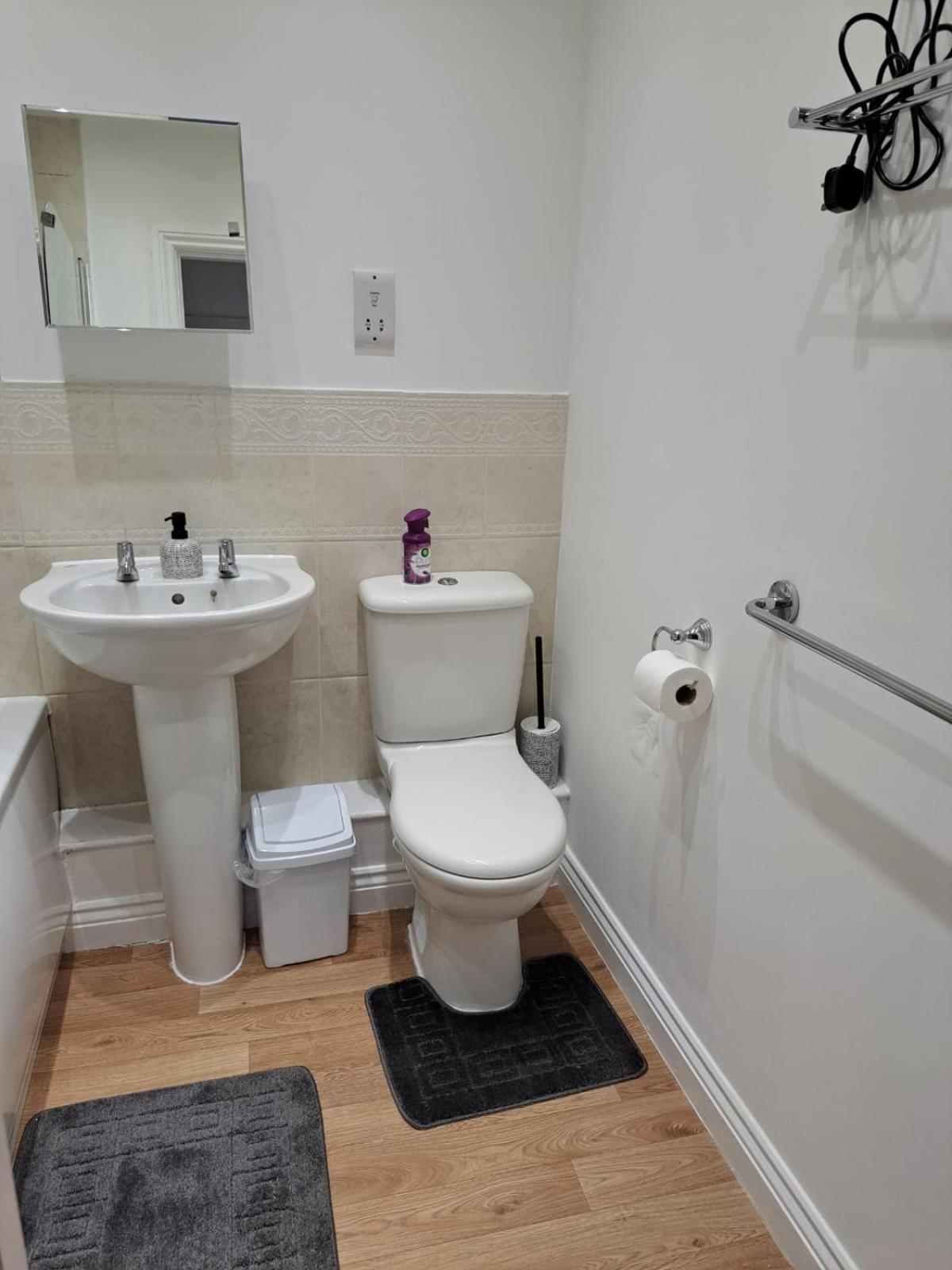 Luxury Rooms And An En-Suite Room With Free Wi-Fi Clarendon Way Colchester Exterior photo