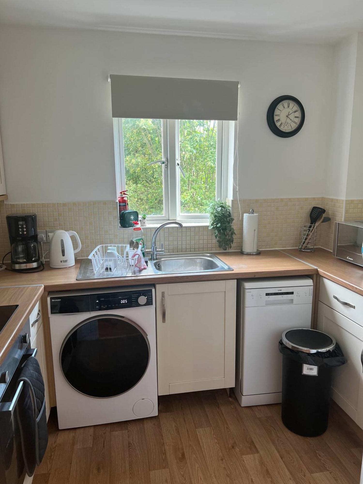 Luxury Rooms And An En-Suite Room With Free Wi-Fi Clarendon Way Colchester Exterior photo
